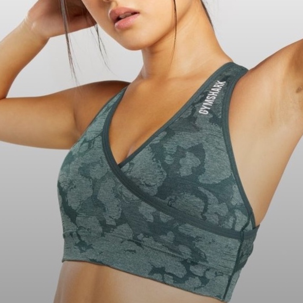 Adapt camo gymshark sports bra